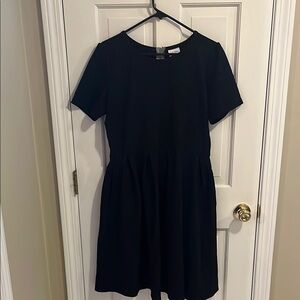 Still for sale- Lularoe size xl Black Short Sleeve Dress in excellent condition
